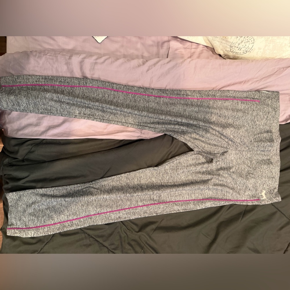 PINK by Victoria Secret Gray Leggings with Pink Trim